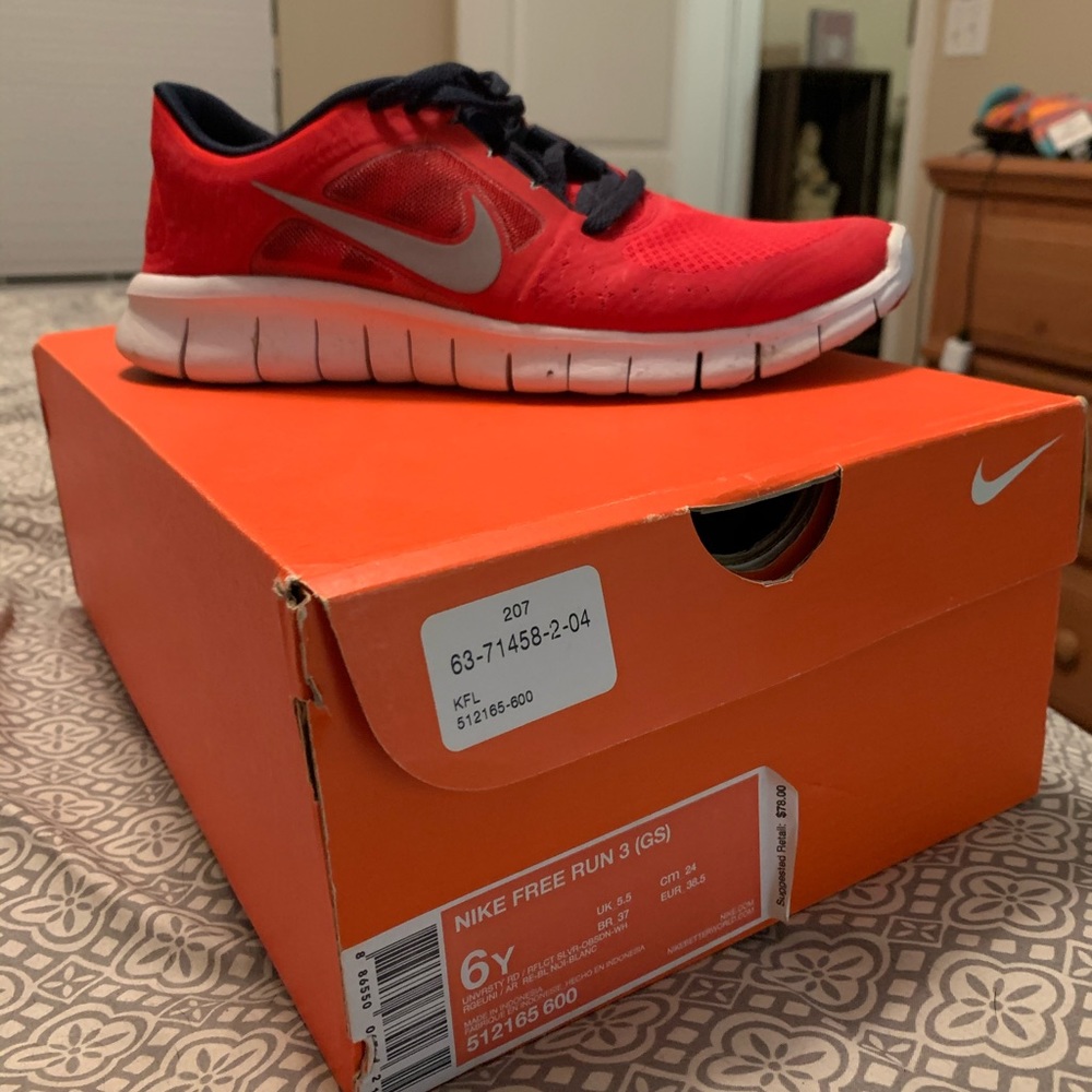 Grade School Kids Nike